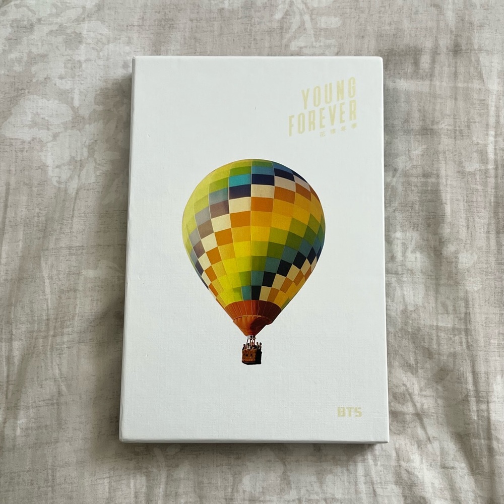 BTS - [EPILOGUE : YOUNG FOREVER] In The Mood For Love Special Album DAY ver.